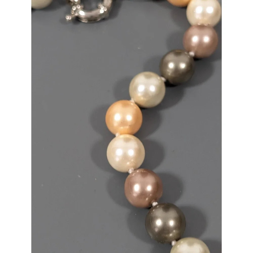 Elegant Champagne Beige Glass Faux Pearl Necklace‎ Classic 19 inch